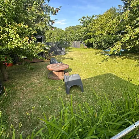 Terminusbus Camping Crevecoeur-le-Grand