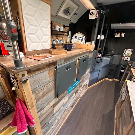 Terminusbus Kemping *