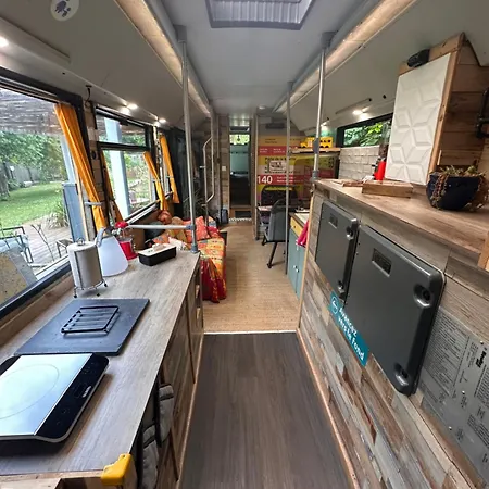 Terminusbus Crevecoeur-le-Grand