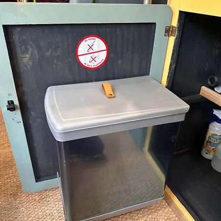 Terminusbus Kemping Crevecoeur-le-Grand